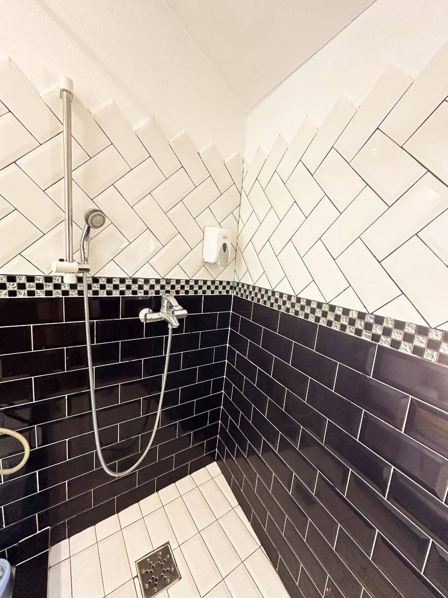 The Vintage - Wonderful Apartment In Best Location クラヨーヴァ エクステリア 写真